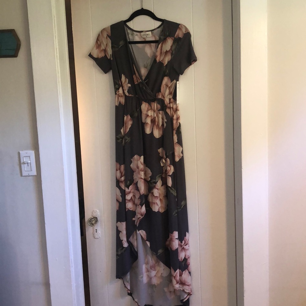 Gorgeous plum dress for fall! NEW WITH TAGS!